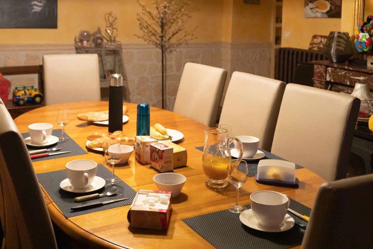 Apartamento La Ferme Des Nonains Montjavoult Exterior foto